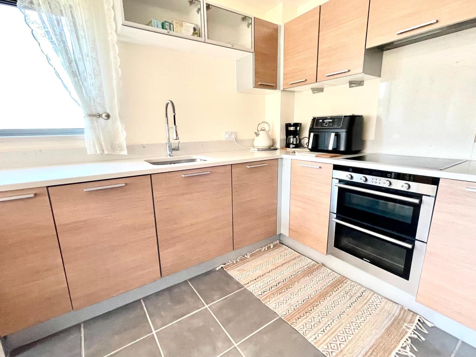 Luxury 2 Bedroom Apartment- Lake View - Free Parking - Wembley Stadium 5Km 伦敦 外观 照片