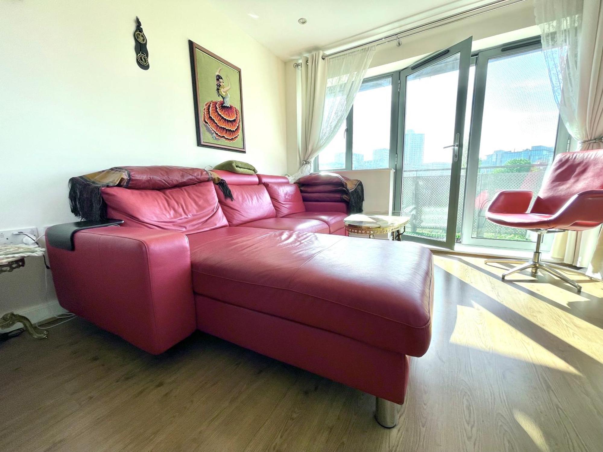 Luxury 2 Bedroom Apartment- Lake View - Free Parking - Wembley Stadium 5Km 伦敦 外观 照片